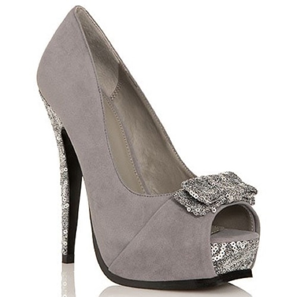 Kyriel Platform peep-toe pump